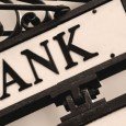Il valore della compliance Corso di formazione sul valore della compliance per gli istituti bancari e i servizi finanziari. La compliance (in italiano “conformità”) è uno strumento diretto a potenziare gli altri strumenti di governo della Banca, che crea...