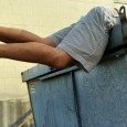 10 tecniche di social engineering con cui è possibile rubare la tua identità Di furto d’identità ho già parlato in altri articoli, ma stavolta voglio prendere spunto da un interessante articolo pubblicato da Martha C. White nella sezione Moneyland del TIME Magazine, riguardante i...
